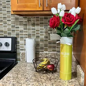 https://2br-condo-w-pool-across-ac.hotelsochorios.net