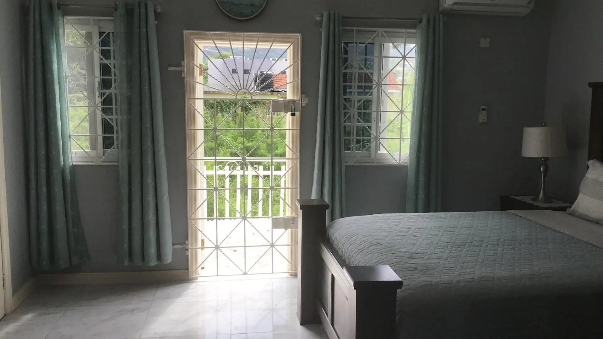 Hills Royale Villa -Ironshore Montego Bay Apartment