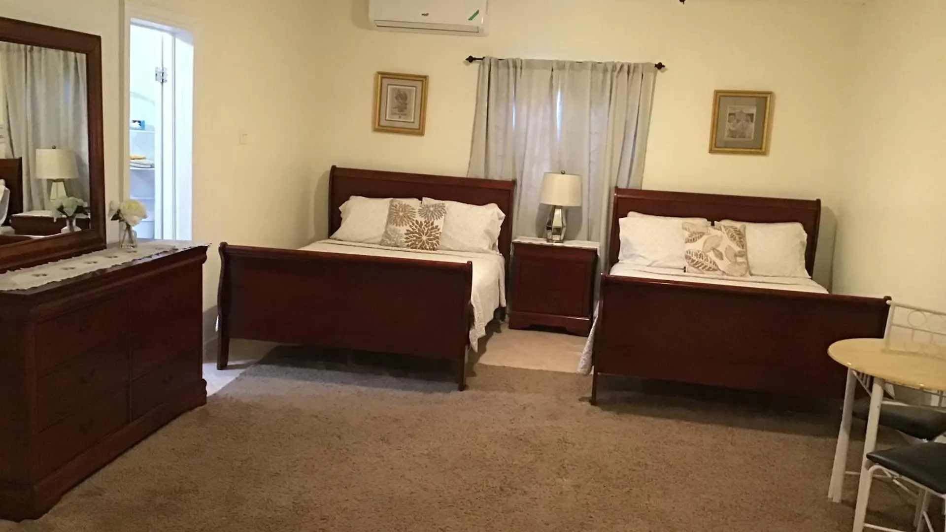 Apartment Hills Royale Villa -Ironshore Montego Bay Jamaica